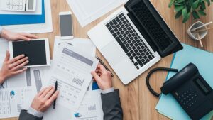 La importancia de la ética en el manejo de los recursos financieros La importancia de la ética en el manejo de los recursos financieros